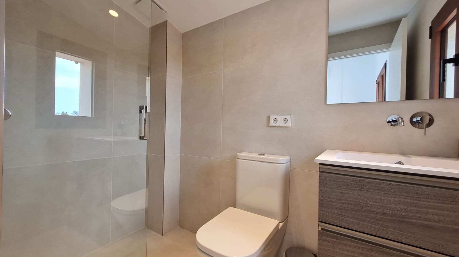 4 slaapkamer Finca/Landhuis te huur in Algaida met zwembad garage - € 7.000 (Ref: 8461254)