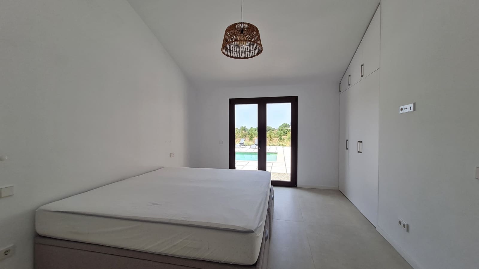 4 slaapkamer Finca/Landhuis te huur in Algaida met zwembad garage - € 7.000 (Ref: 8461254)