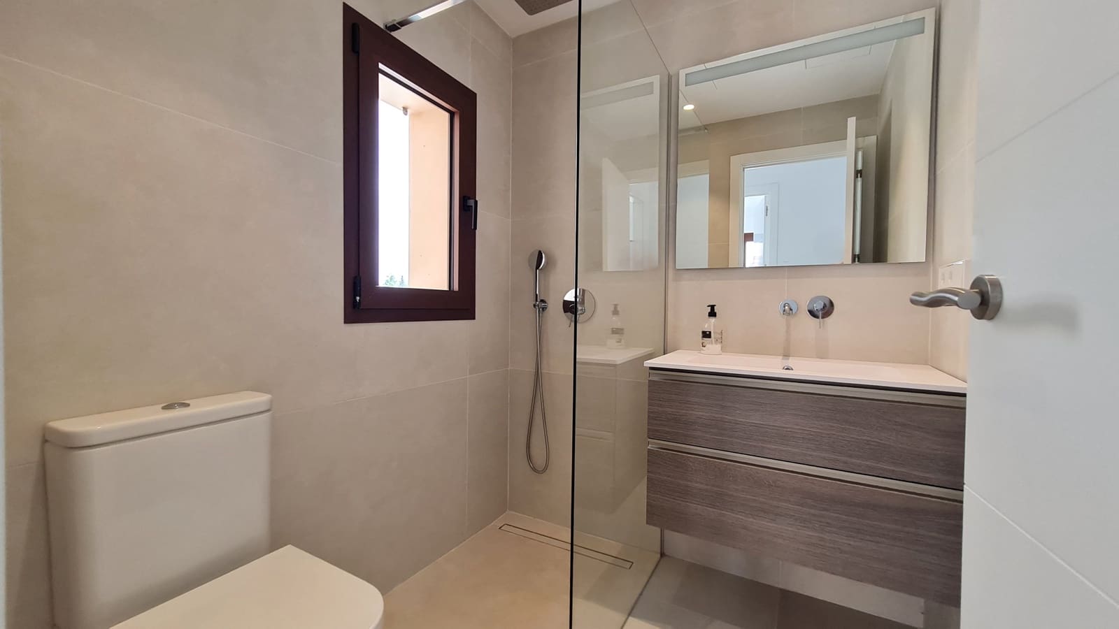 4 slaapkamer Finca/Landhuis te huur in Algaida met zwembad garage - € 7.000 (Ref: 8461254)