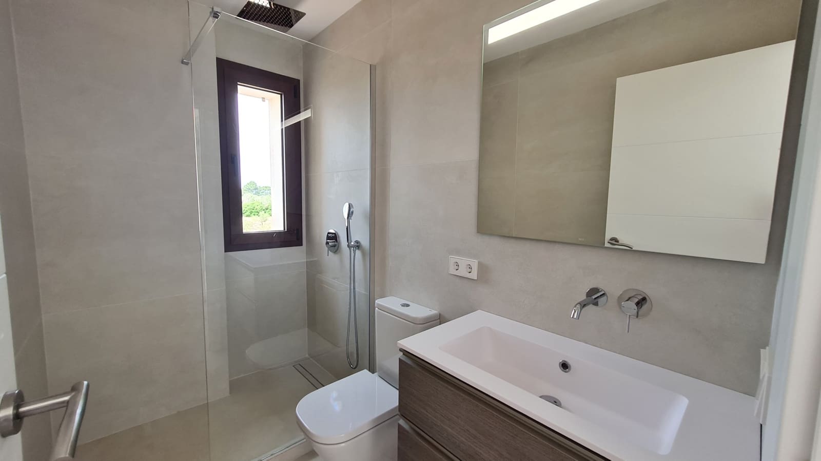 4 slaapkamer Finca/Landhuis te huur in Algaida met zwembad garage - € 7.000 (Ref: 8461254)