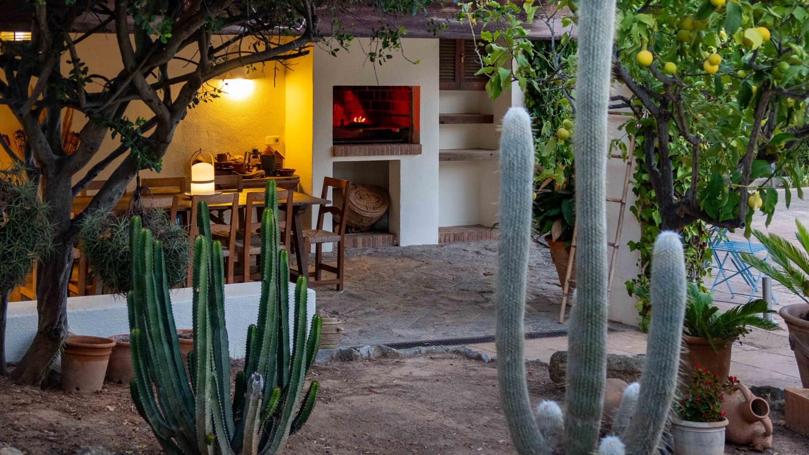 4 soveværelse Finca/Landehus til salg i Establiments med swimmingpool garage - € 1.995.000 (Ref: 8465954)