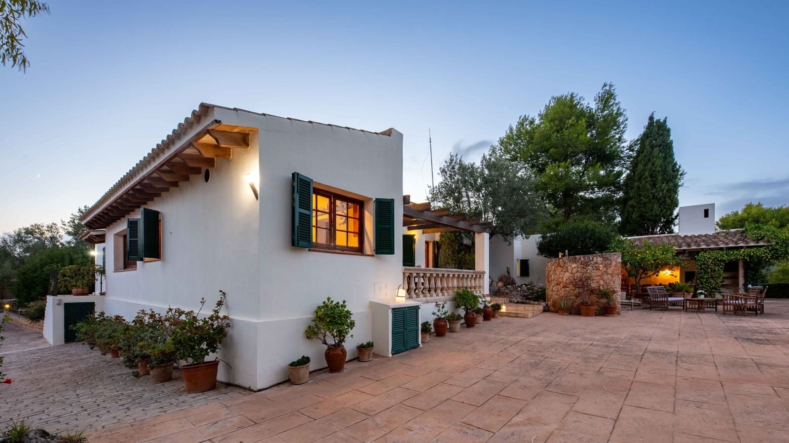 4 soveværelse Finca/Landehus til salg i Establiments med swimmingpool garage - € 1.995.000 (Ref: 8465954)