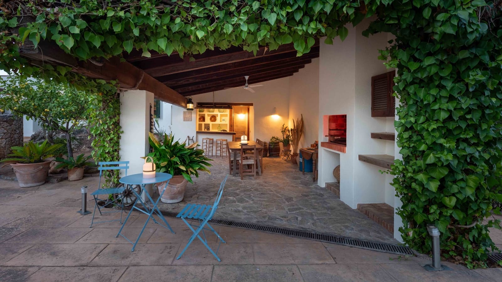 4 soveværelse Finca/Landehus til salg i Establiments med swimmingpool garage - € 1.995.000 (Ref: 8465954)