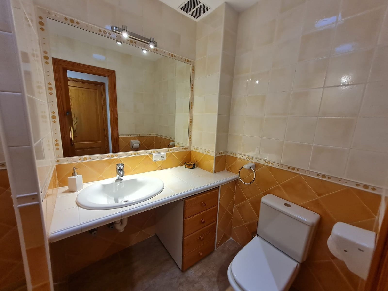 Appartement de 3 chambres à louer à Sa Rapita / La Rapita - 1 700 € (Ref: 8480213)