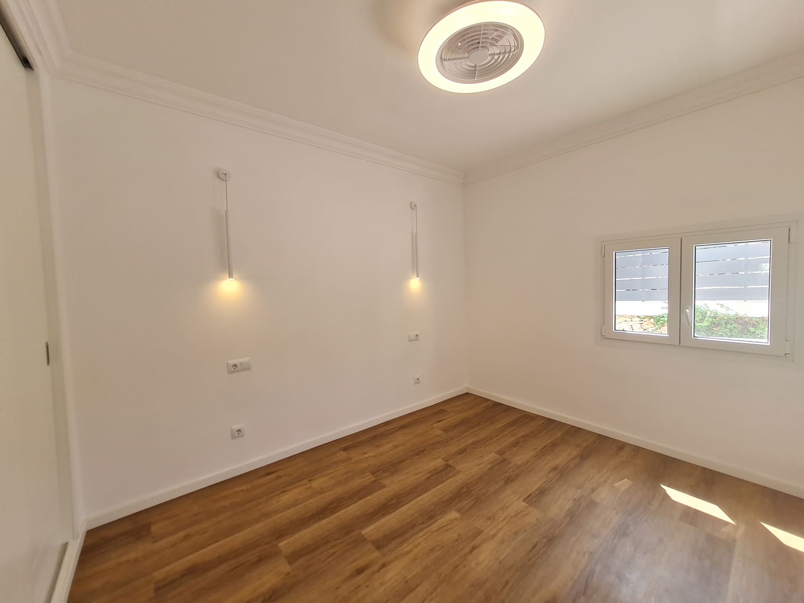 4 slaapkamer Appartement te huur in Portocolom met zwembad garage - € 2.900 (Ref: 8484179)