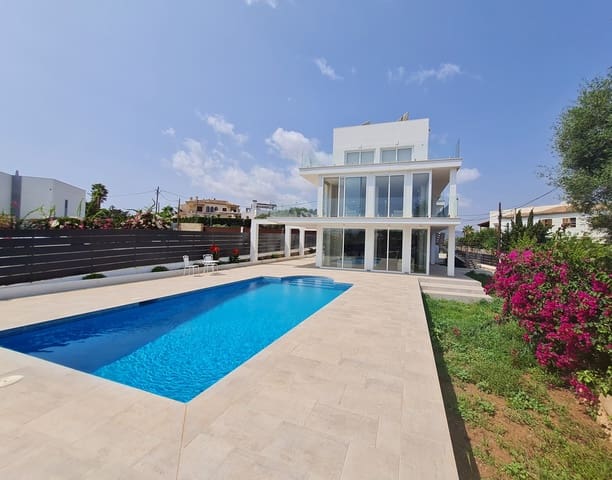 4 bedroom Apartment for rent in Portocolom, Felanitx with pool garage - € 2,900 (Ref: 8484179)