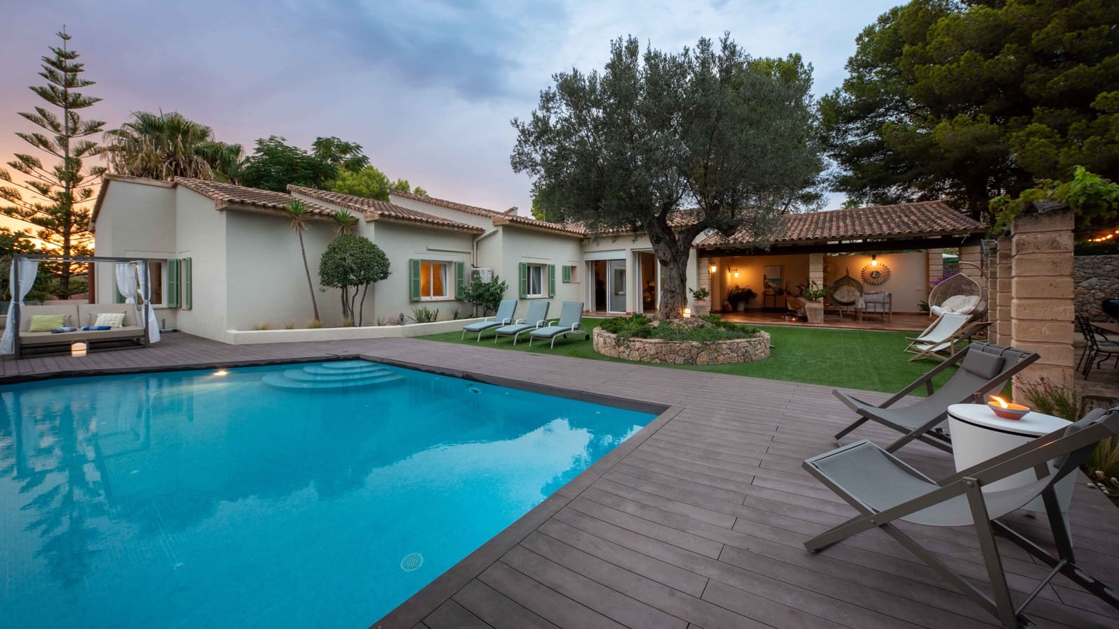 4 Zimmer Villa zu verkaufen in Santa Ponsa mit Pool Garage - 2.800.000 € (Ref: 8499548)