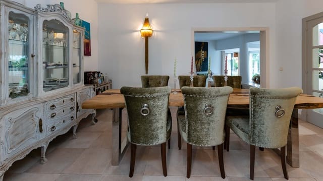 4 Zimmer Villa zu verkaufen in Santa Ponsa, Calvià mit Pool Garage - 2.800.000 € (Ref: 8499548)