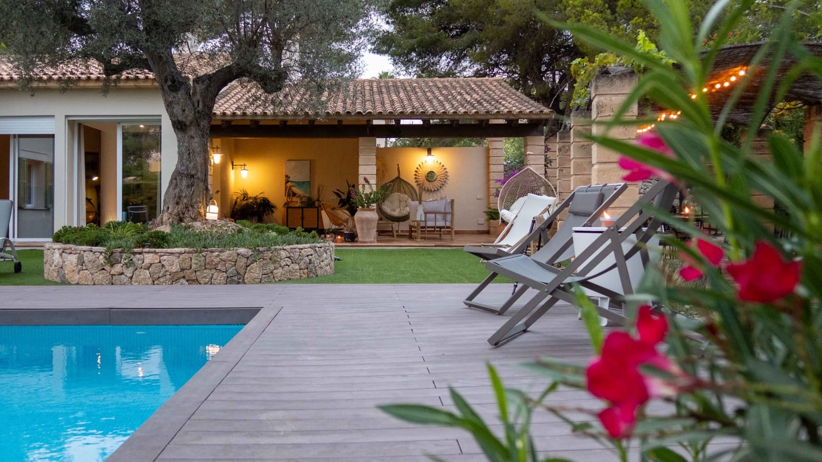 4 Zimmer Villa zu verkaufen in Santa Ponsa mit Pool Garage - 2.800.000 € (Ref: 8499548)