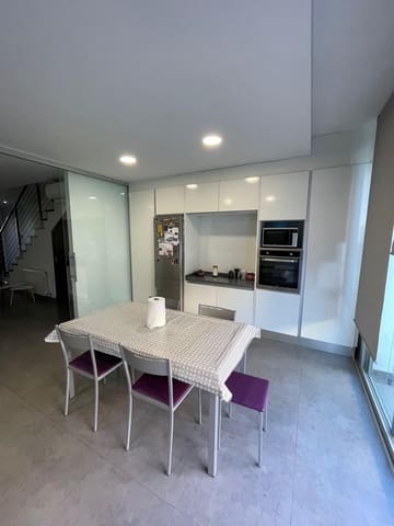 3 Zimmer Doppelhaus zu vermieten in Marratxí mit Garage - 2.500 € (Ref: 8518689)