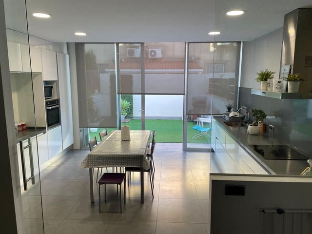 3 Zimmer Doppelhaus zu vermieten in Marratxí mit Garage - 2.500 € (Ref: 8518689)