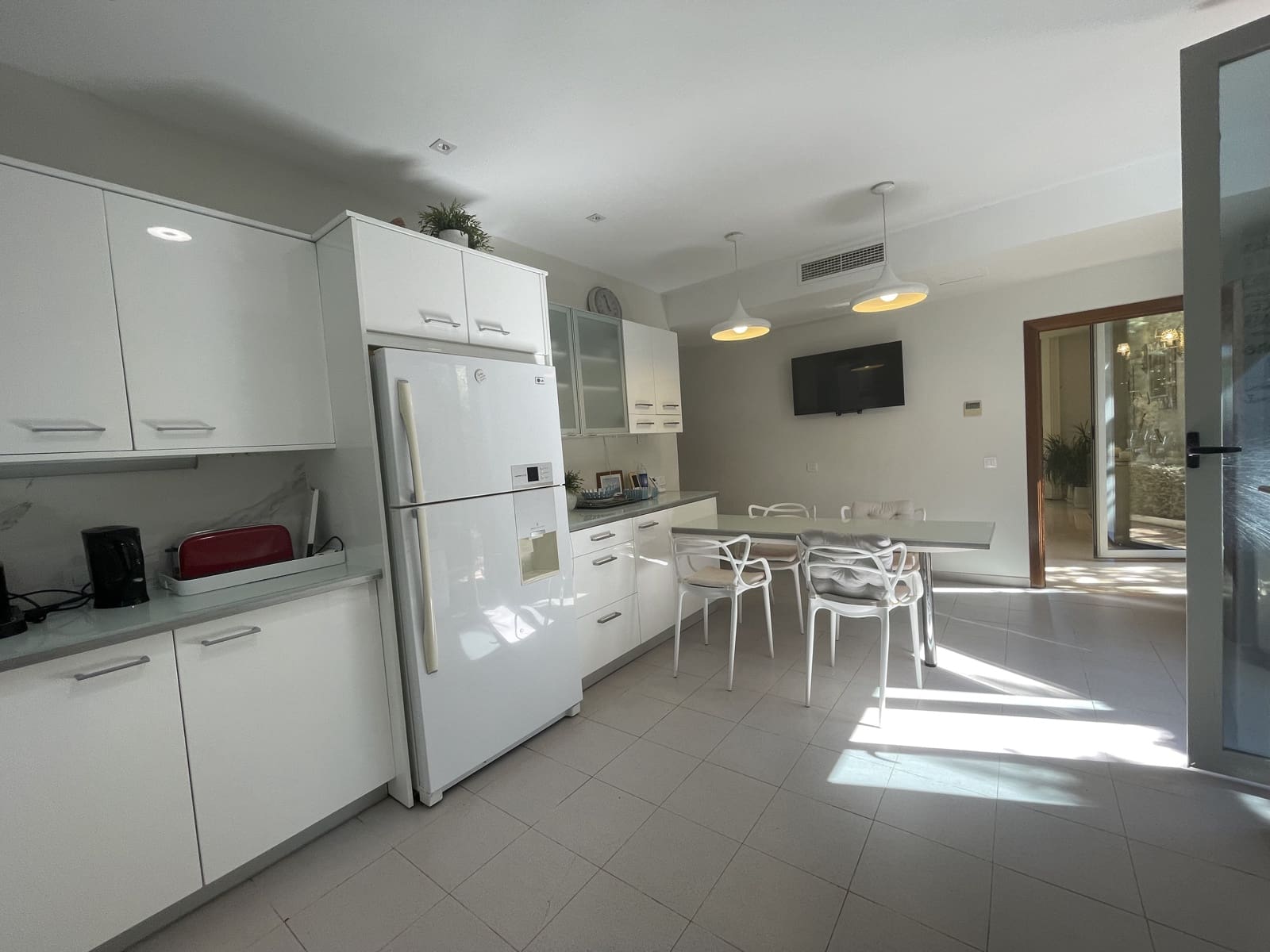 5 soveværelse Villa til leje i Sol de Mallorca med swimmingpool garage - € 9.000 (Ref: 8525128)