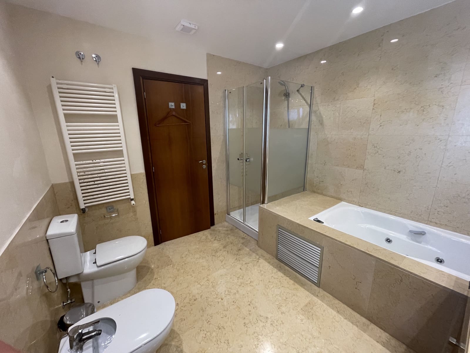 5 soveværelse Villa til leje i Sol de Mallorca med swimmingpool garage - € 9.000 (Ref: 8525128)