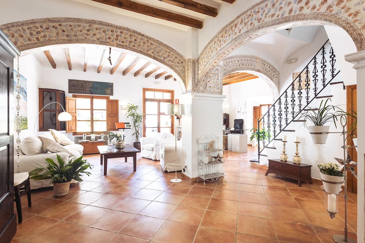 8 soveværelse Byhus til salg i Estellenchs - € 2.600.000 (Ref: 8528848)