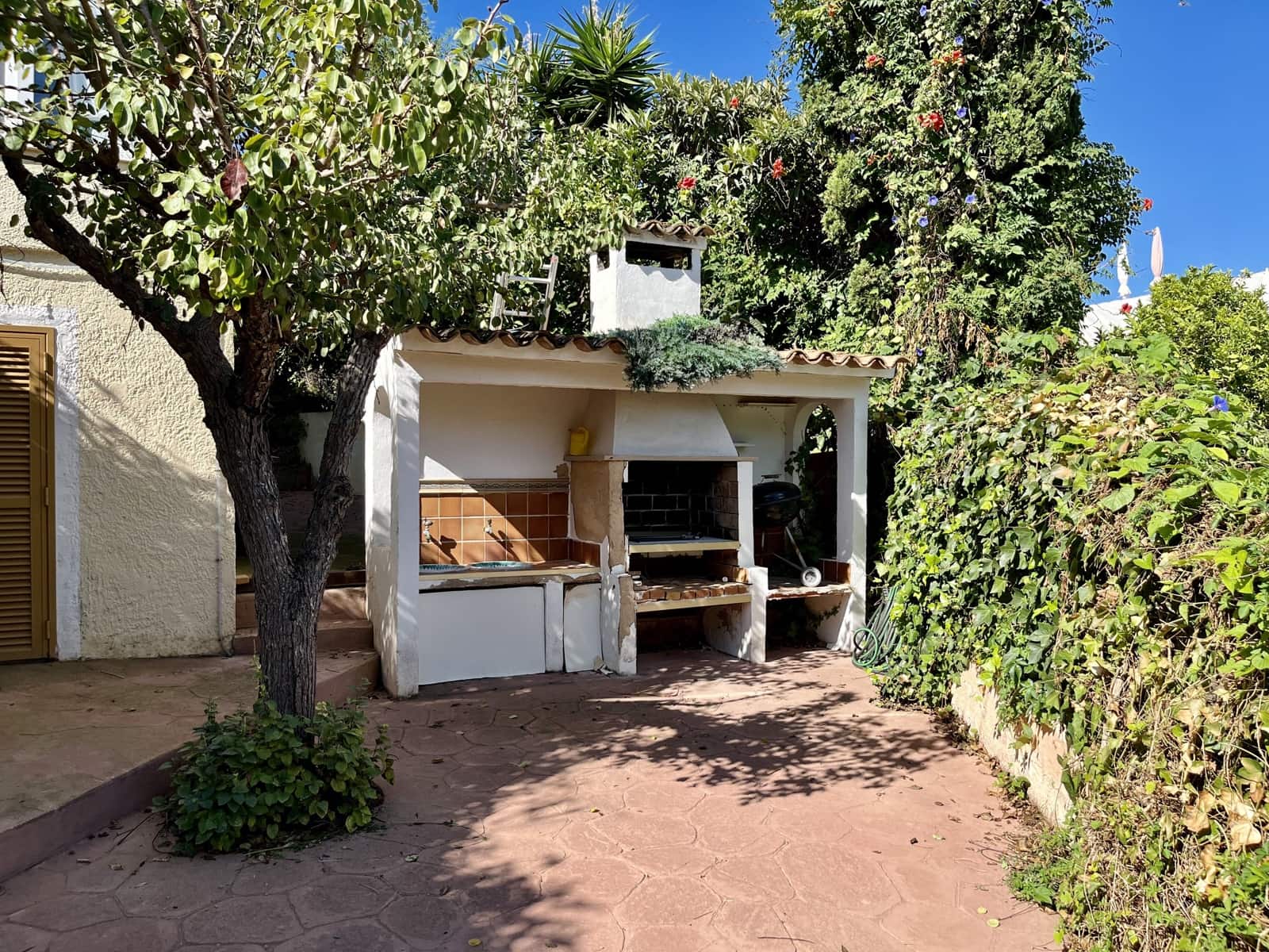 4 bedroom Finca/Country House for sale in Costa de la Calma, Calvià