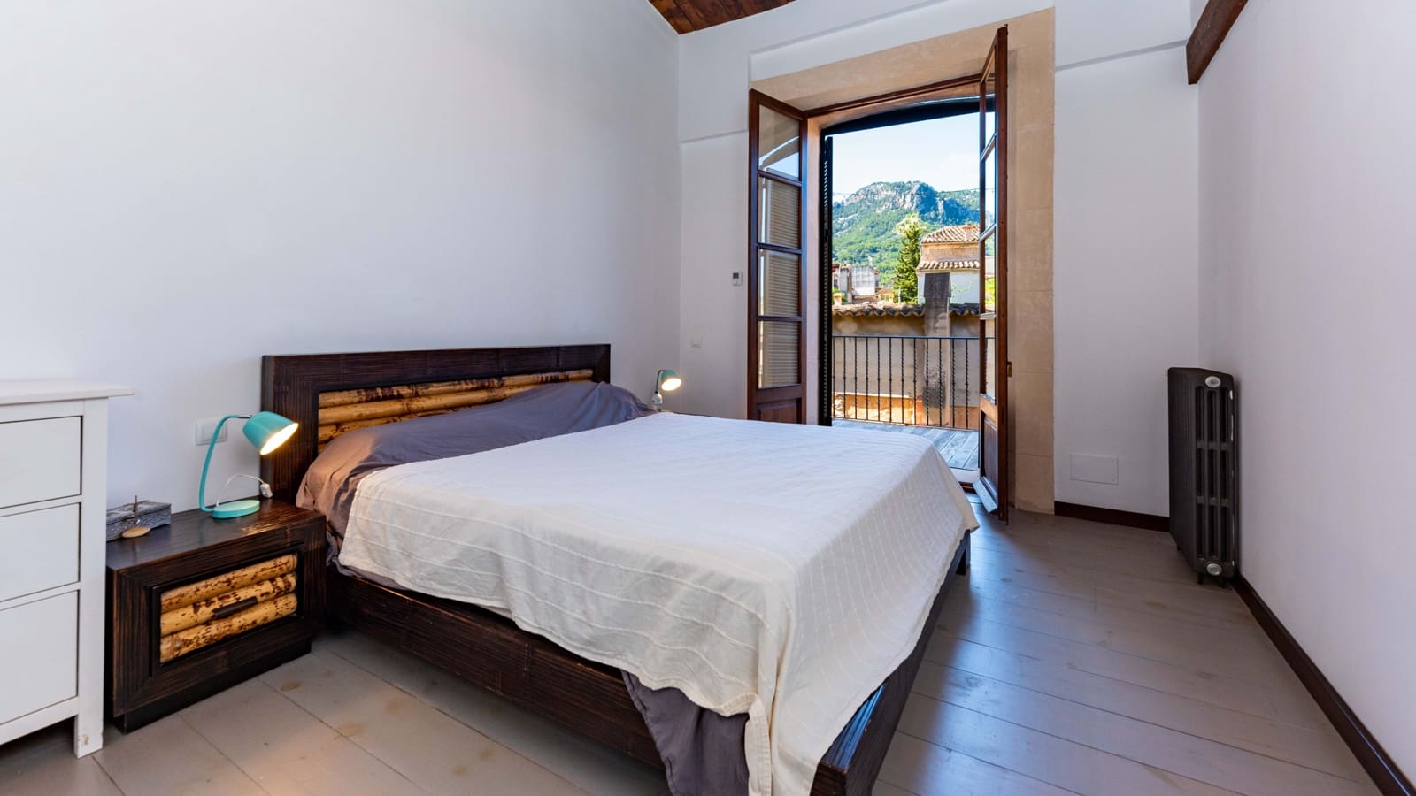 5 soveværelse Byhus til salg i Soller med garage - € 1.980.000 (Ref: 8537760)