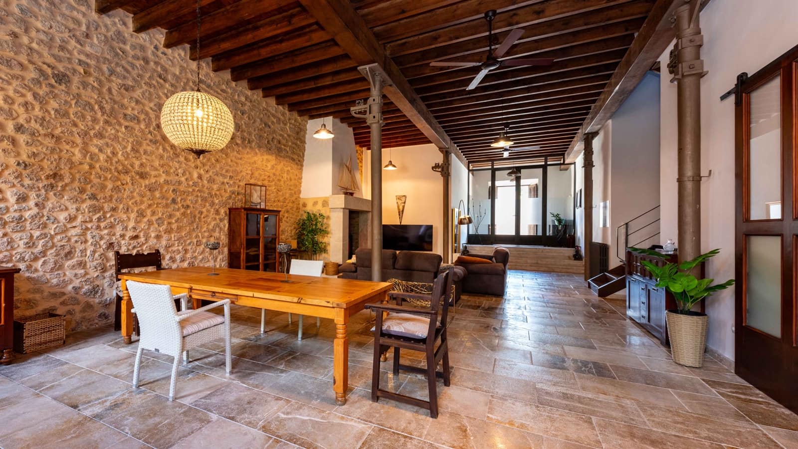 5 soveværelse Byhus til salg i Soller med garage - € 1.980.000 (Ref: 8537760)