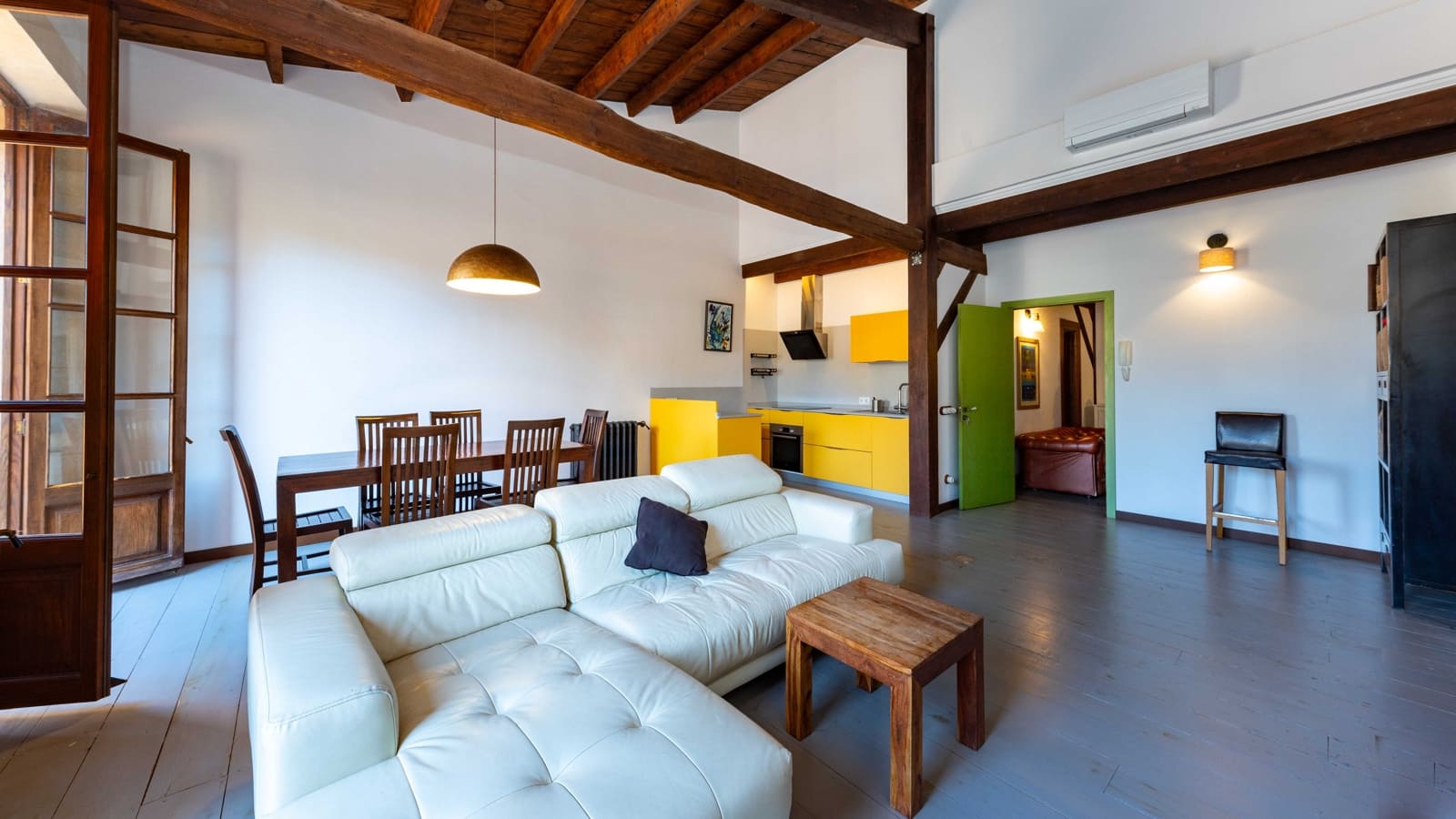 5 soveværelse Byhus til salg i Soller med garage - € 1.980.000 (Ref: 8537760)