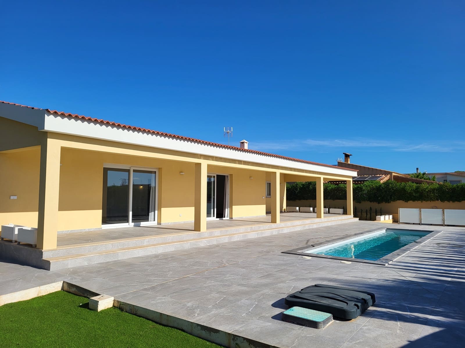 3 soverom Villa til salgs i Sa Rapita / La Rapita med svømmebasseng garasje - € 1 099 000 (Ref: 8543944)