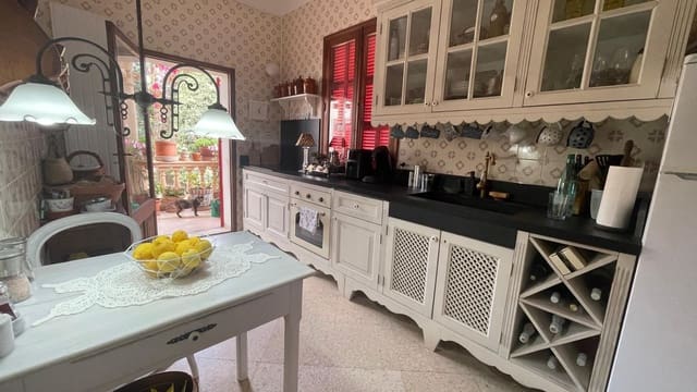 9 soveværelse Rækkehus til salg i Montuïri med swimmingpool garage - € 995.000 (Ref: 8543951)