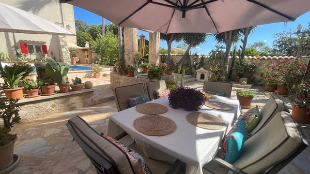 9 soveværelse Rækkehus til salg i Montuïri med swimmingpool garage - € 995.000 (Ref: 8543951)