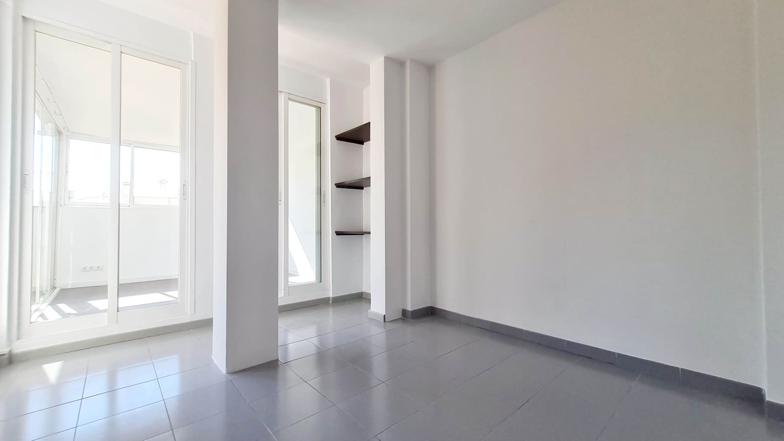 Apartamento de 2 habitaciones en Palma de Mallorca en alquiler con garaje - 1.870 € (Ref: 8548722)