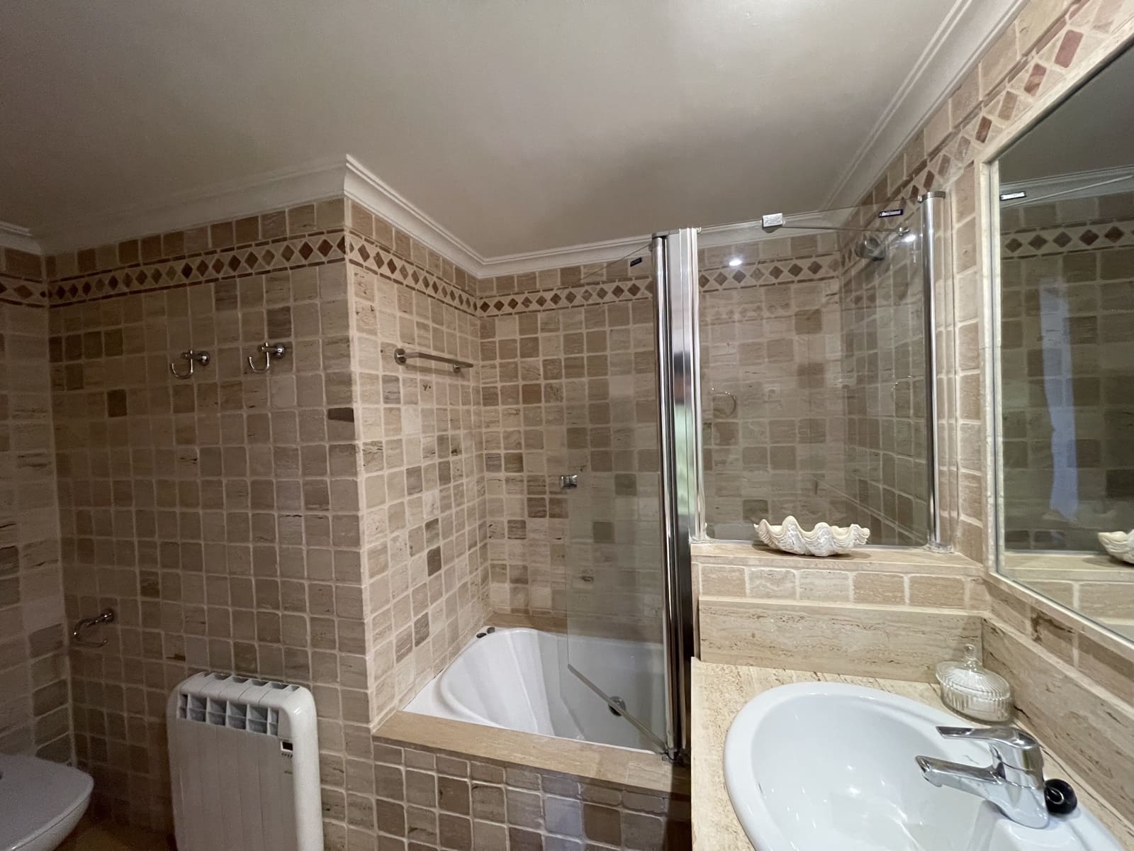 2 slaapkamer Appartement te huur in Ca'n Picafort met zwembad garage - € 2.000 (Ref: 8556288)