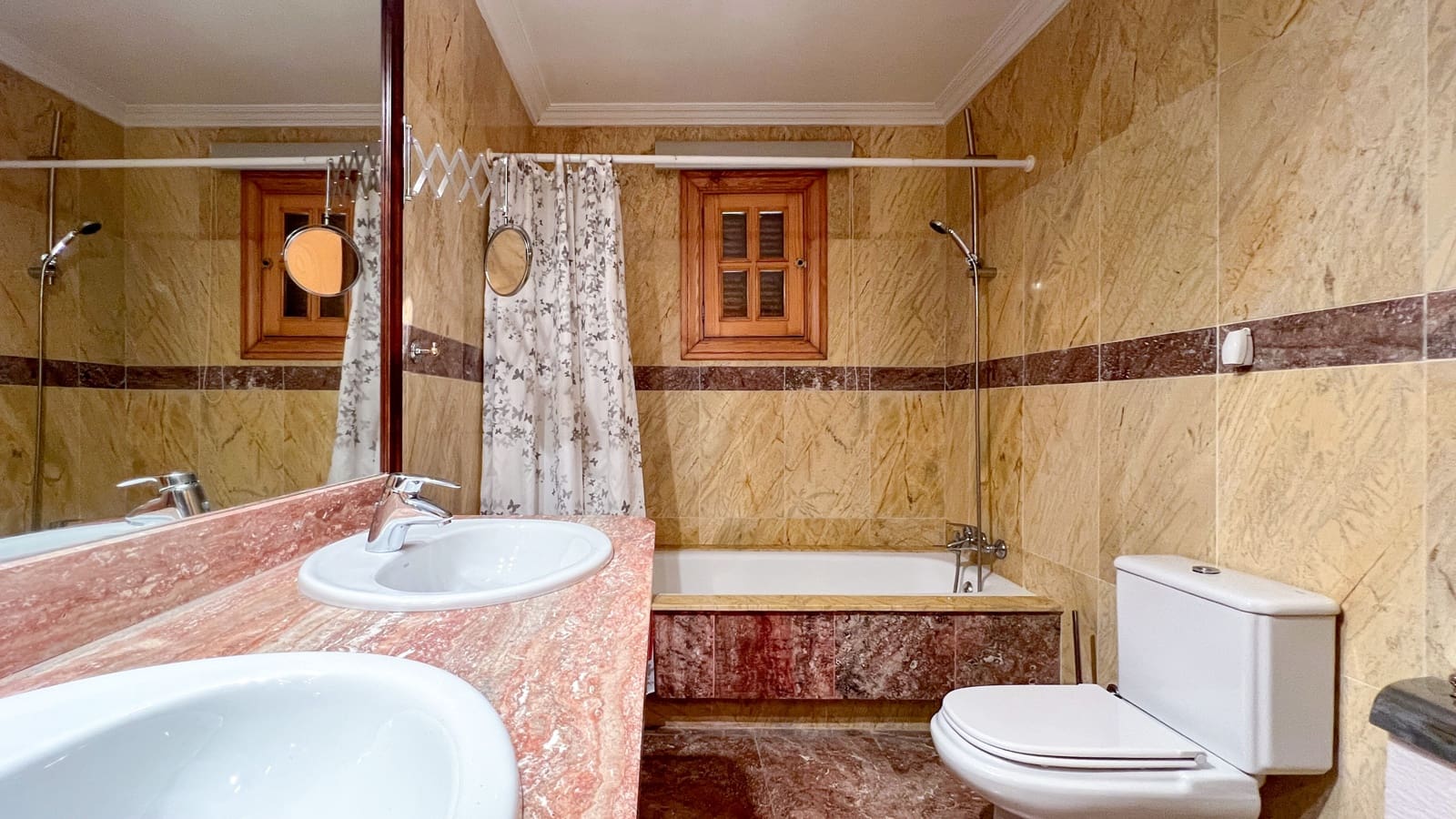 4 soveværelse Villa til salg i Palma de Mallorca med garage - € 1.650.000 (Ref: 8560929)