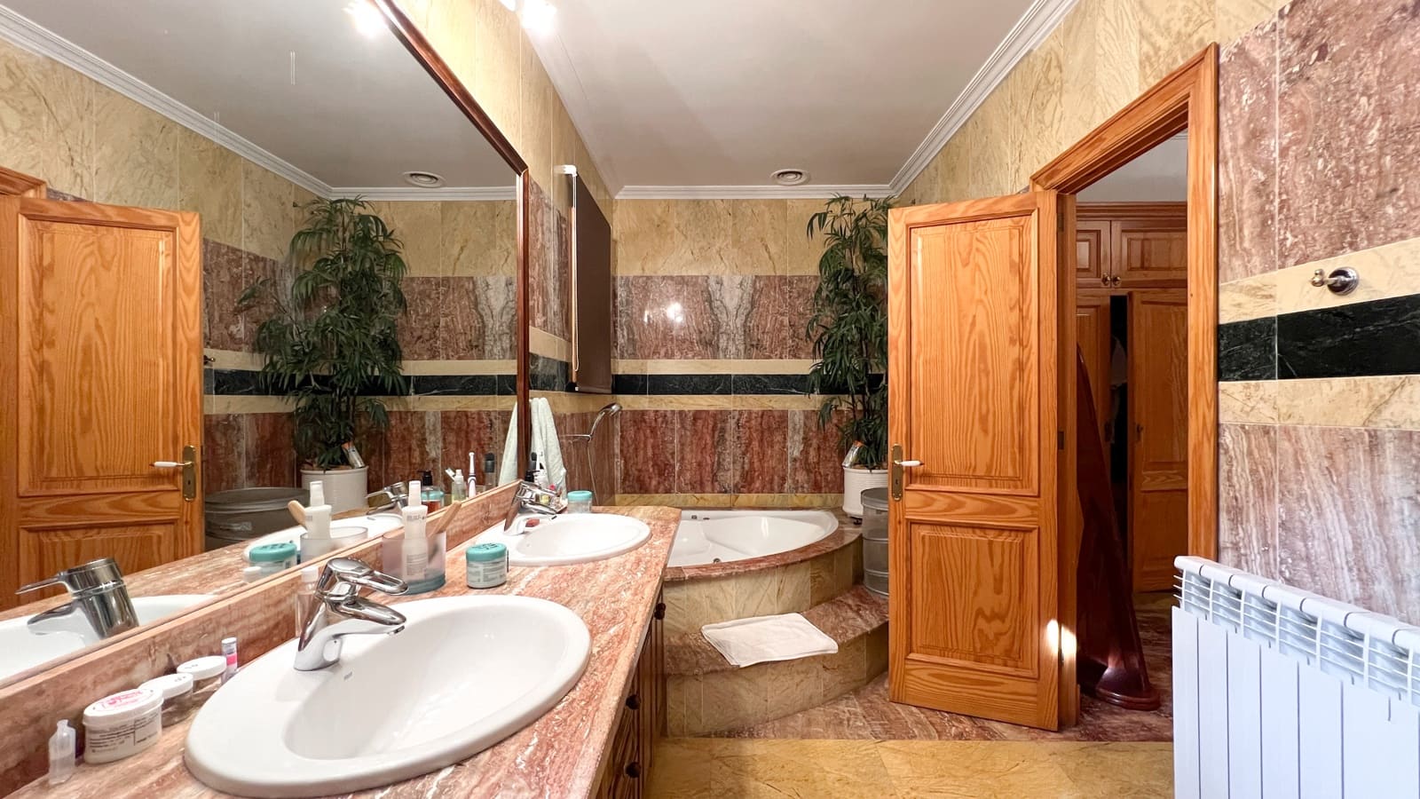 4 soveværelse Villa til salg i Palma de Mallorca med garage - € 1.650.000 (Ref: 8560929)