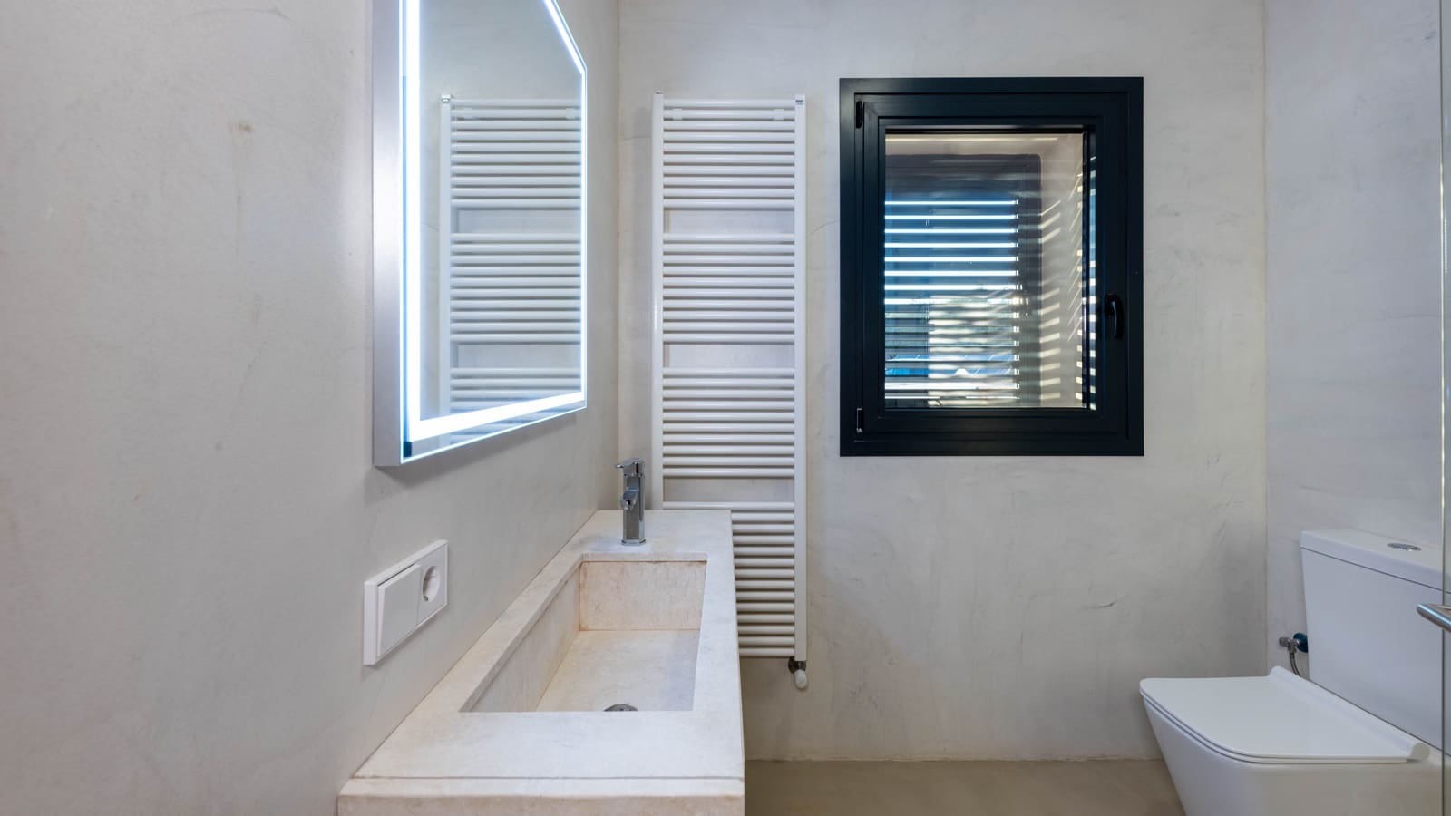 5 soveværelse Finca/Landehus til leje i Campos - € 8.000 (Ref: 8560931)