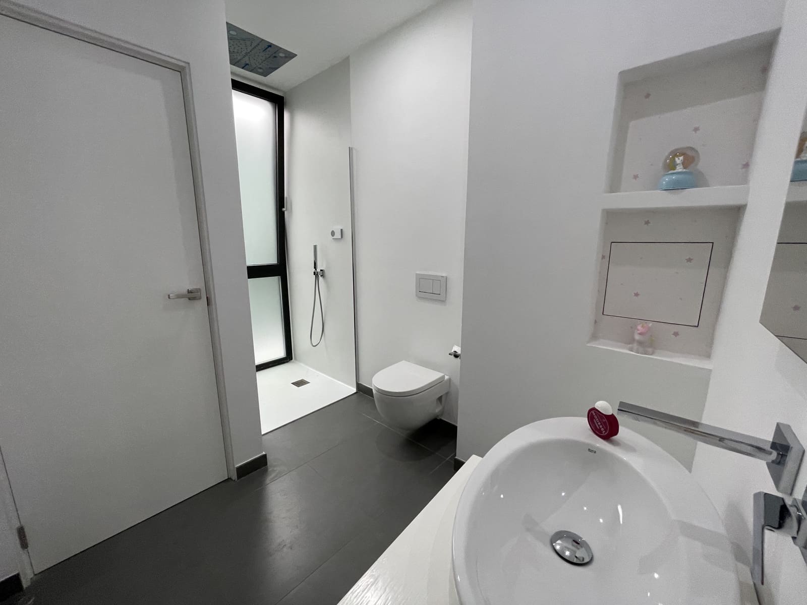 4 bedroom Villa for rent in Sa Pobla with pool garage - € 2,600 (Ref: 8563260)