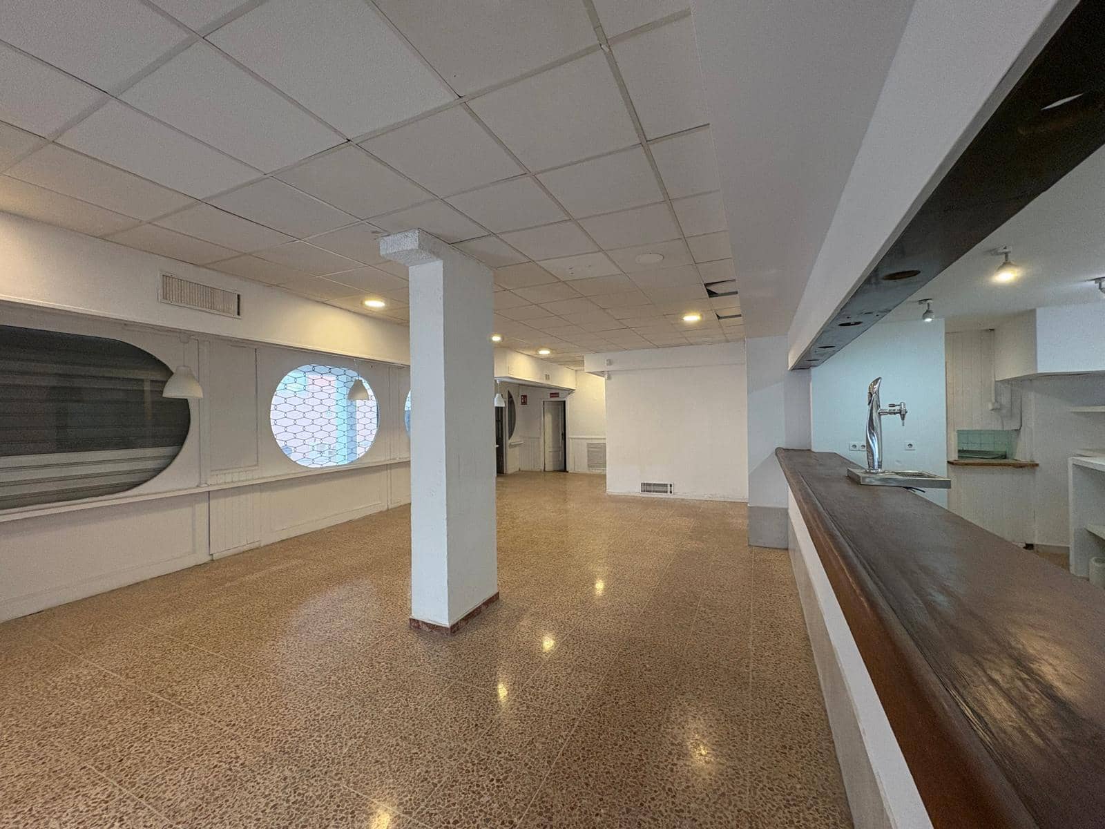 Commercieel te koop in Palma de Mallorca - € 420.000 (Ref: 8569278)