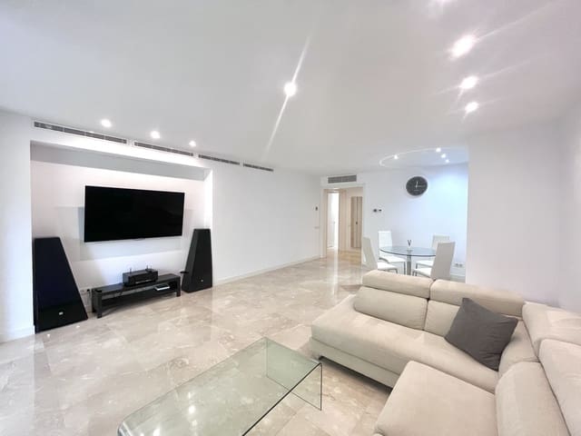 3 quarto Apartamento para arrendar em Bendinat, Calvià com garagem - 6 000 € (Ref: 8580990)