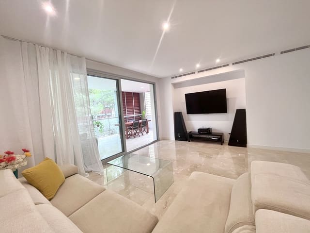 3 quarto Apartamento para arrendar em Bendinat, Calvià com garagem - 6 000 € (Ref: 8580990)