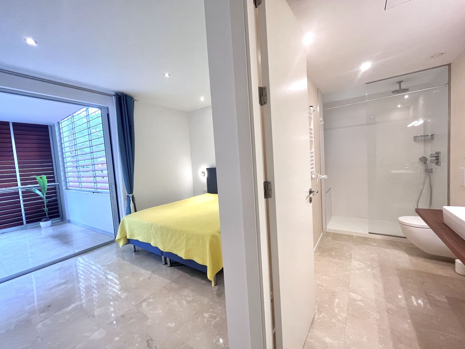 3 quarto Apartamento para arrendar em Bendinat com garagem - 6 000 € (Ref: 8580990)