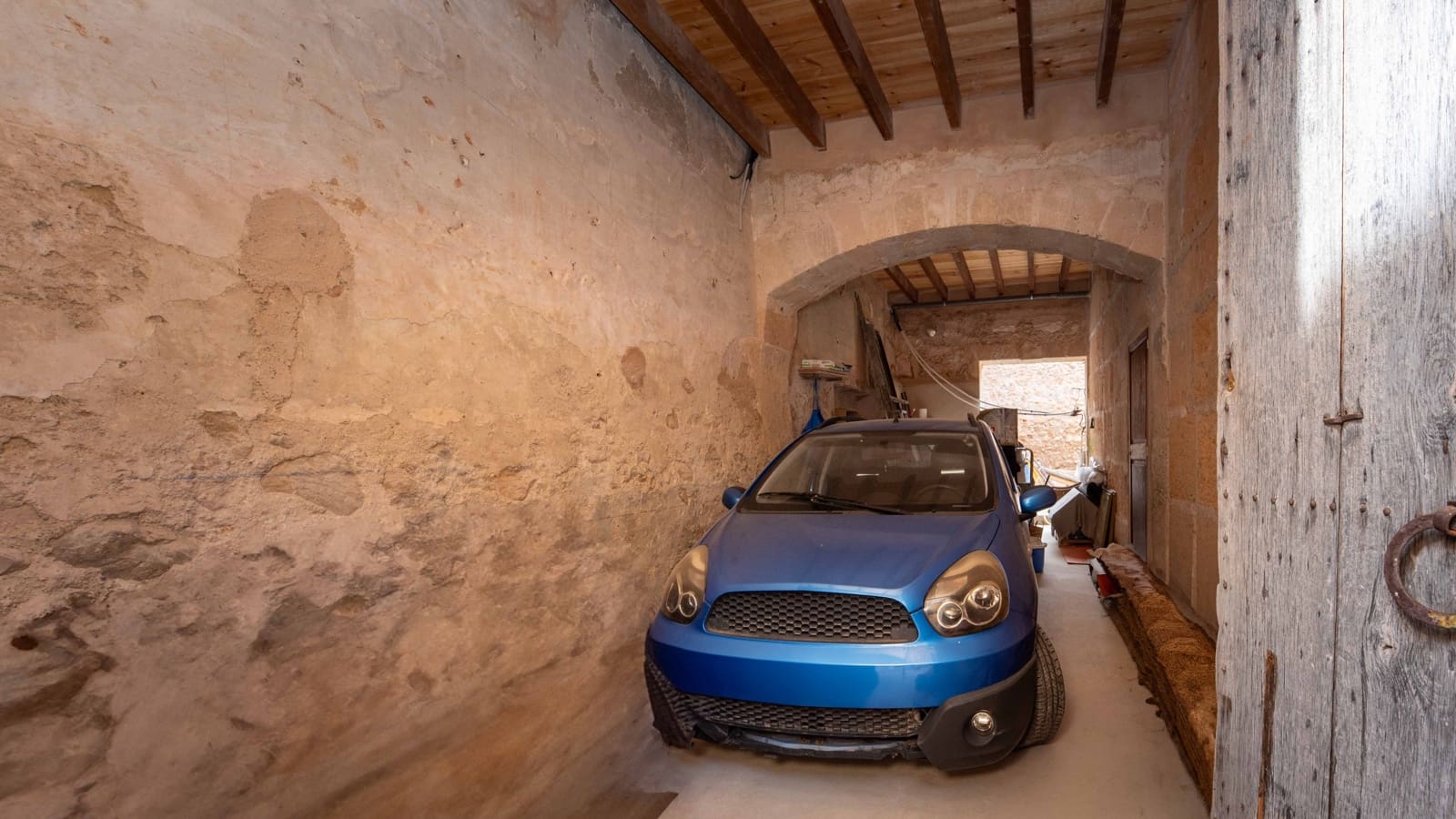 2 bedroom Townhouse for sale in Porreres with garage - € 1,890,000 (Ref: 8596677)