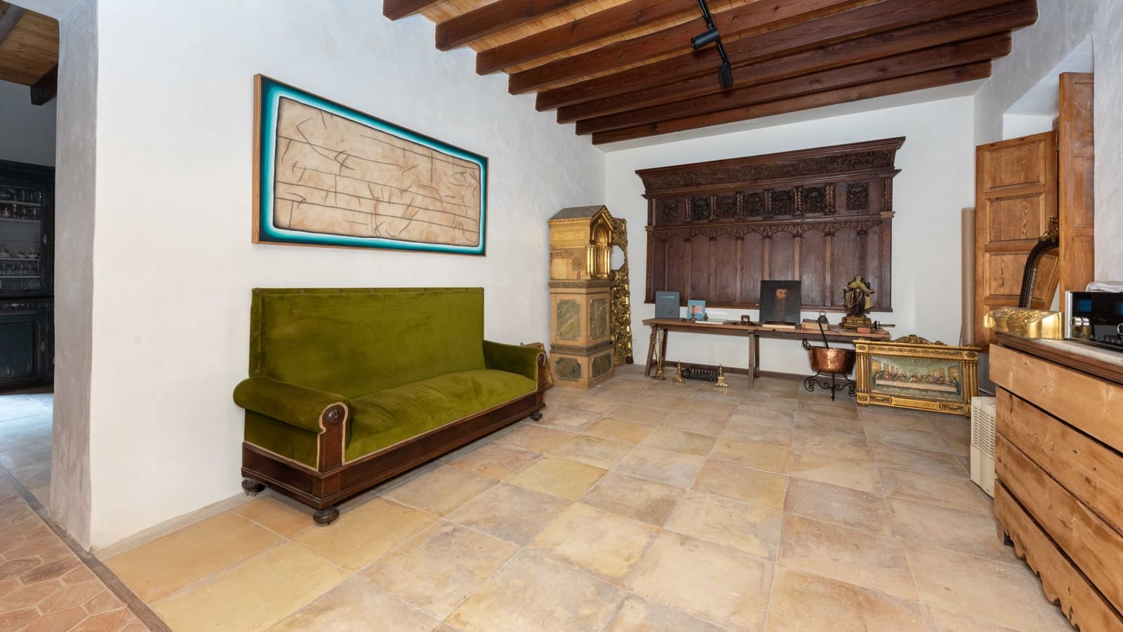 2 bedroom Townhouse for sale in Porreres with garage - € 1,890,000 (Ref: 8596677)