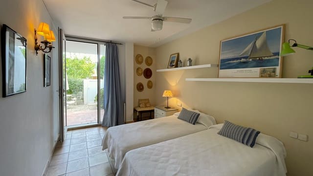 3 soveværelse Lejlighed til leje i Puerto de Andratx, Andratx med garage - € 3.000 (Ref: 8596678)