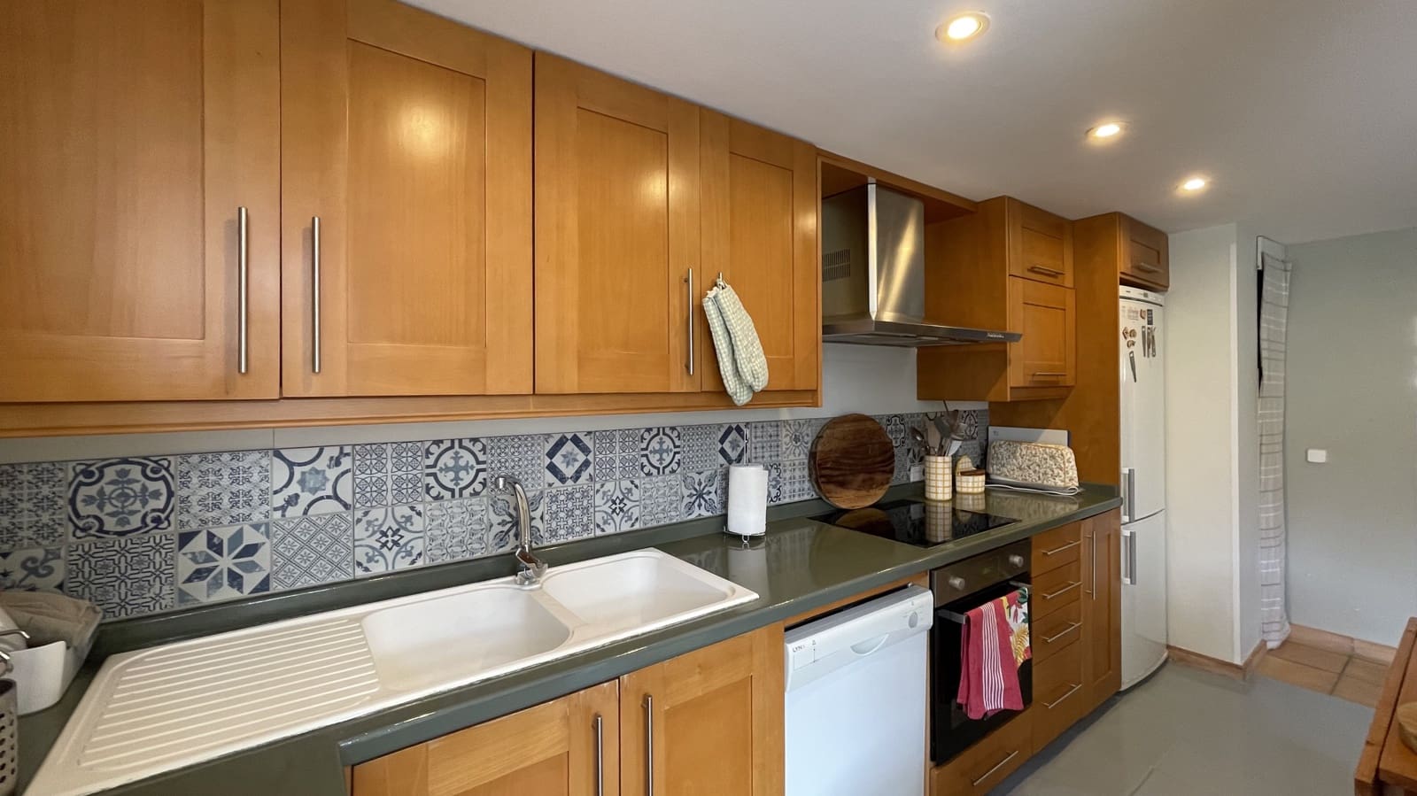 3 bedroom Apartment for rent in Puerto de Andratx with garage - € 3,000 (Ref: 8596678)