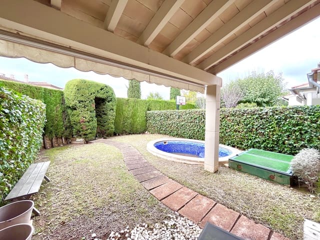 4 soveværelse Byhus til leje i La Teulera, Palma de Mallorca med swimmingpool garage - € 2.750 (Ref: 8619435)