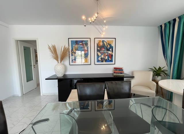 3 sovrum Lägenhet att hyra i Santa Ponsa, Calvià - 2 500 € (Ref: 8620877)