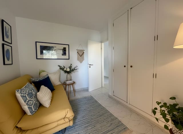 3 sovrum Lägenhet att hyra i Santa Ponsa, Calvià - 2 500 € (Ref: 8620877)