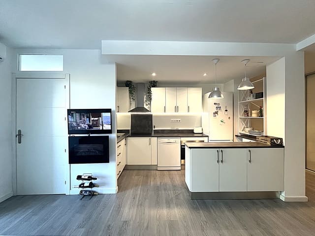 3 chambre Appartement à vendre à Sol de Mallorca, Calvià avec garage - 430 000 € (Ref: 8635955)