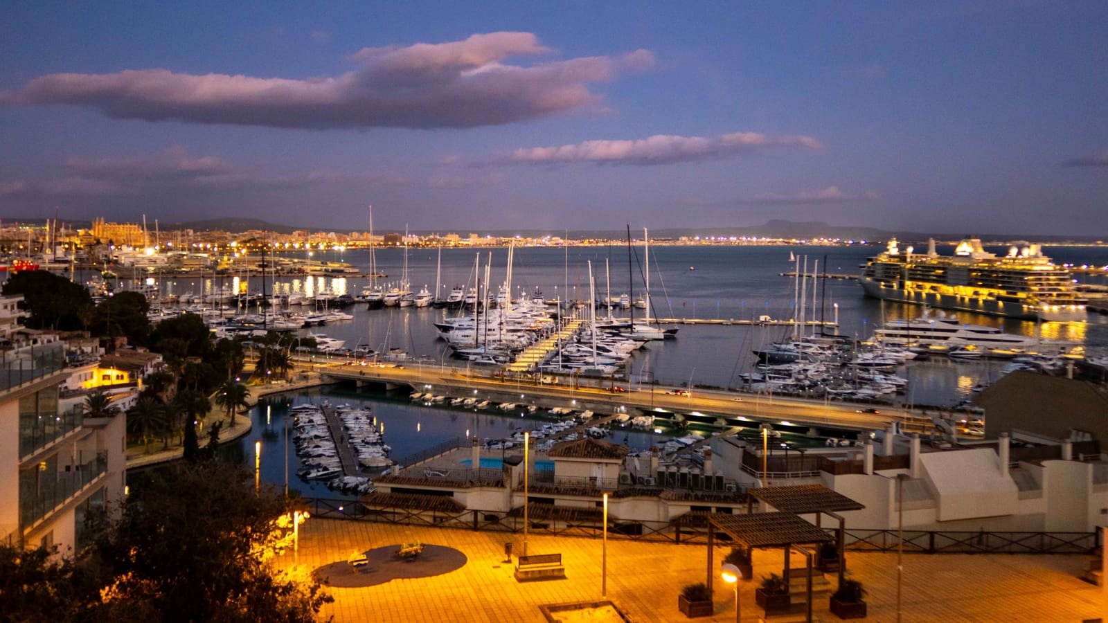 3 soveværelse Lejlighed til salg i Palma de Mallorca med garage - € 2.550.000 (Ref: 8661574)