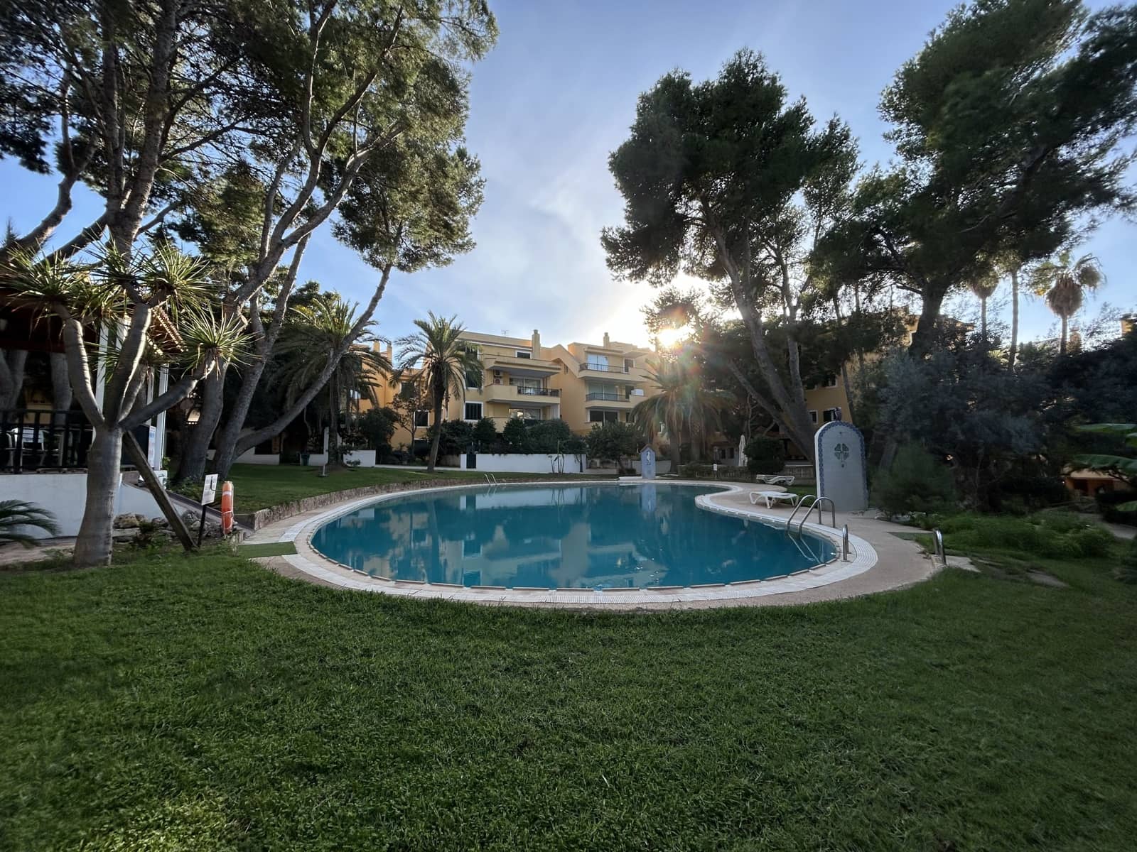 4 bedroom Apartment for rent in Santa Ponsa with pool garage - € 3,500 (Ref: 8661576)