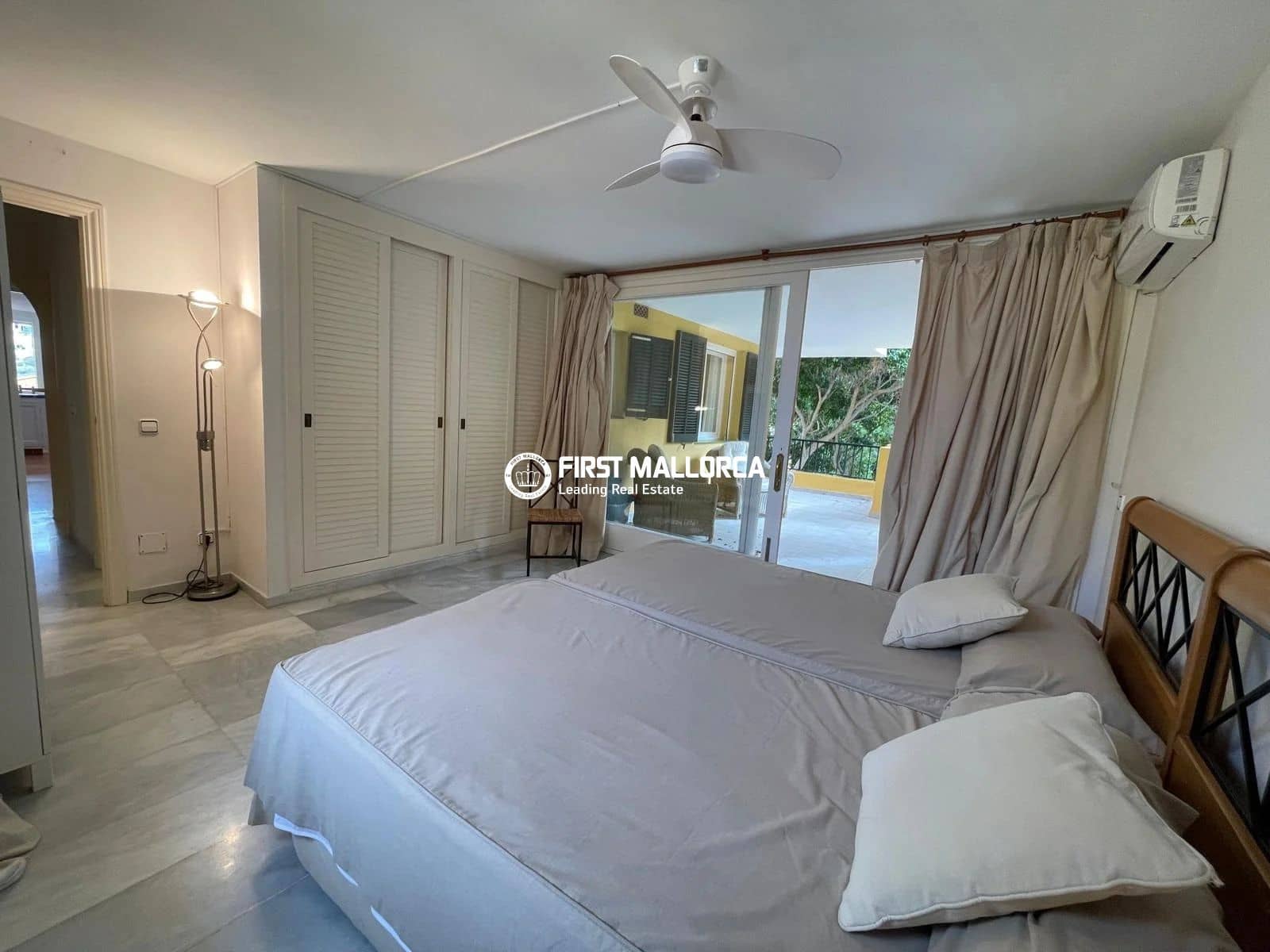 4 soveværelse Lejlighed til leje i Santa Ponsa med swimmingpool garage - € 3.500 (Ref: 8661576)