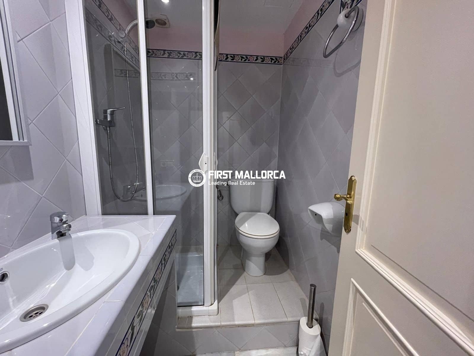 4 soveværelse Lejlighed til leje i Santa Ponsa med swimmingpool garage - € 3.500 (Ref: 8661576)