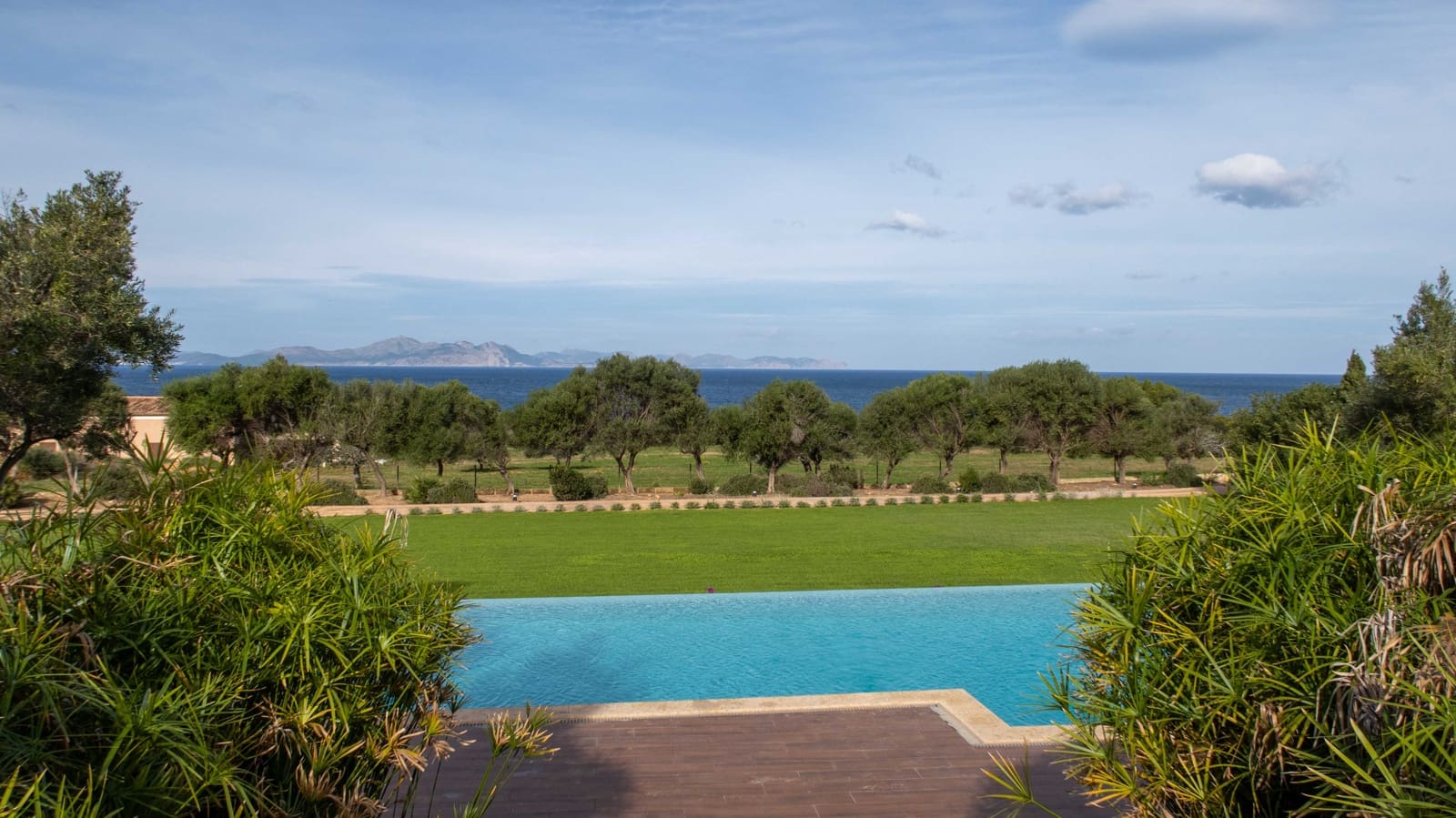 7 Zimmer Finca/Landgut zu verkaufen in Colonia de Sant Pere / Colonia de San Pedro mit Garage - 7.900.000 € (Ref: 8669518)