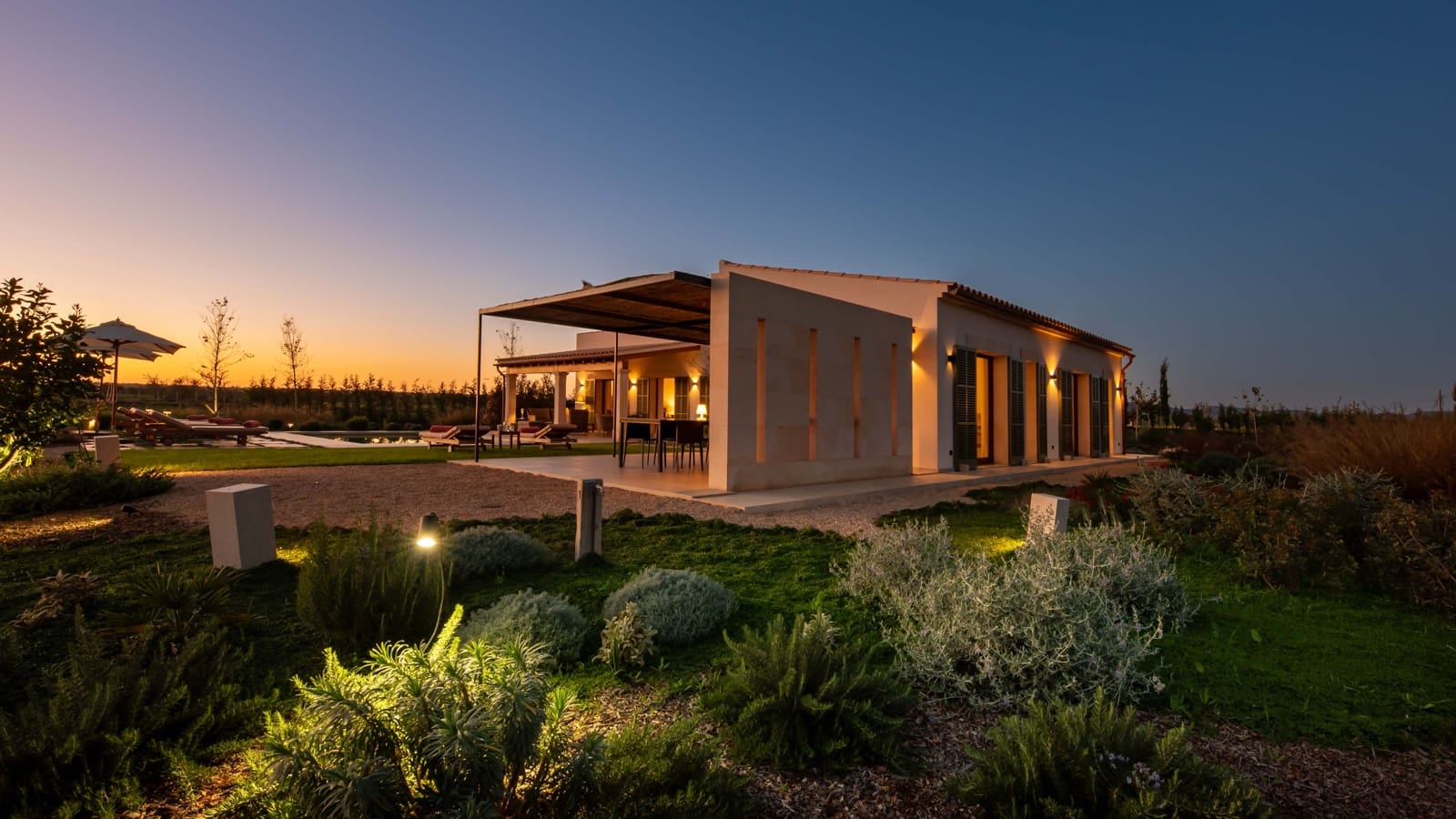 2 soveværelse Finca/Landehus til salg i Campos med swimmingpool garage - € 1.995.000 (Ref: 8675244)