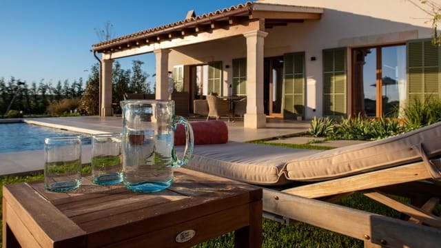 2 bedroom Finca/Country House for sale in Campos with pool garage - € 1,995,000 (Ref: 8675244)